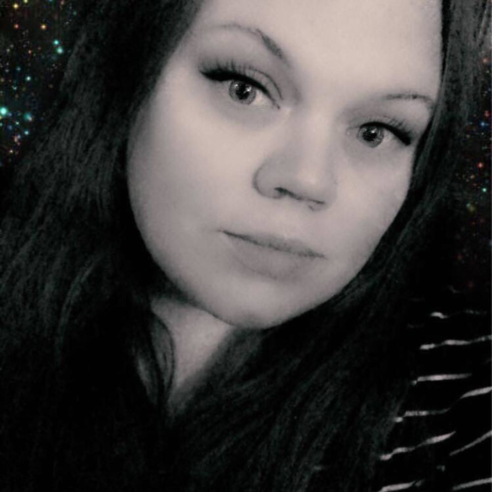 Meet your Posher, Farrah